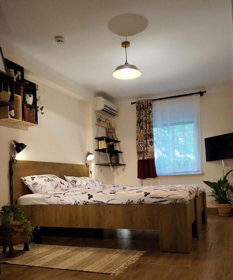 Momo'S Studio Apartment Zagreb Exteriör bild