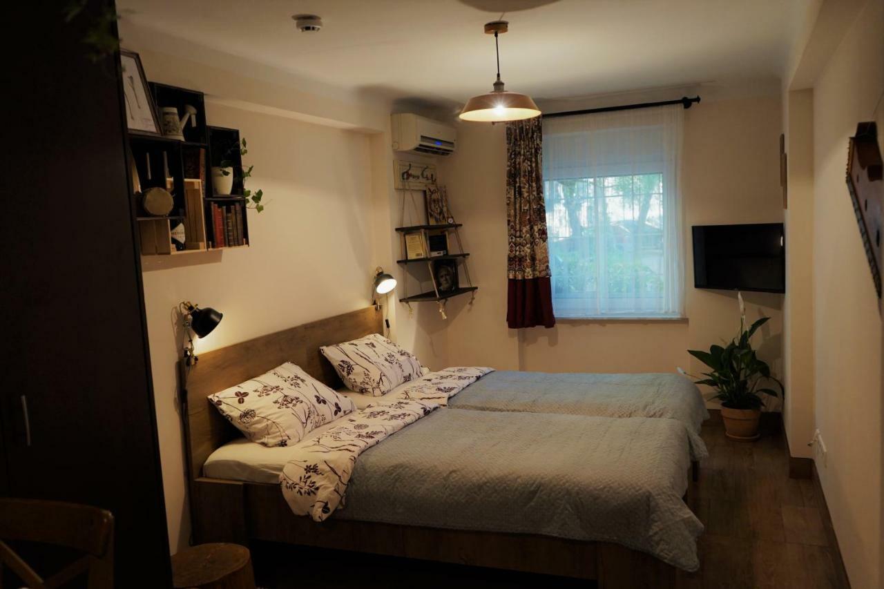 Momo'S Studio Apartment Zagreb Exteriör bild